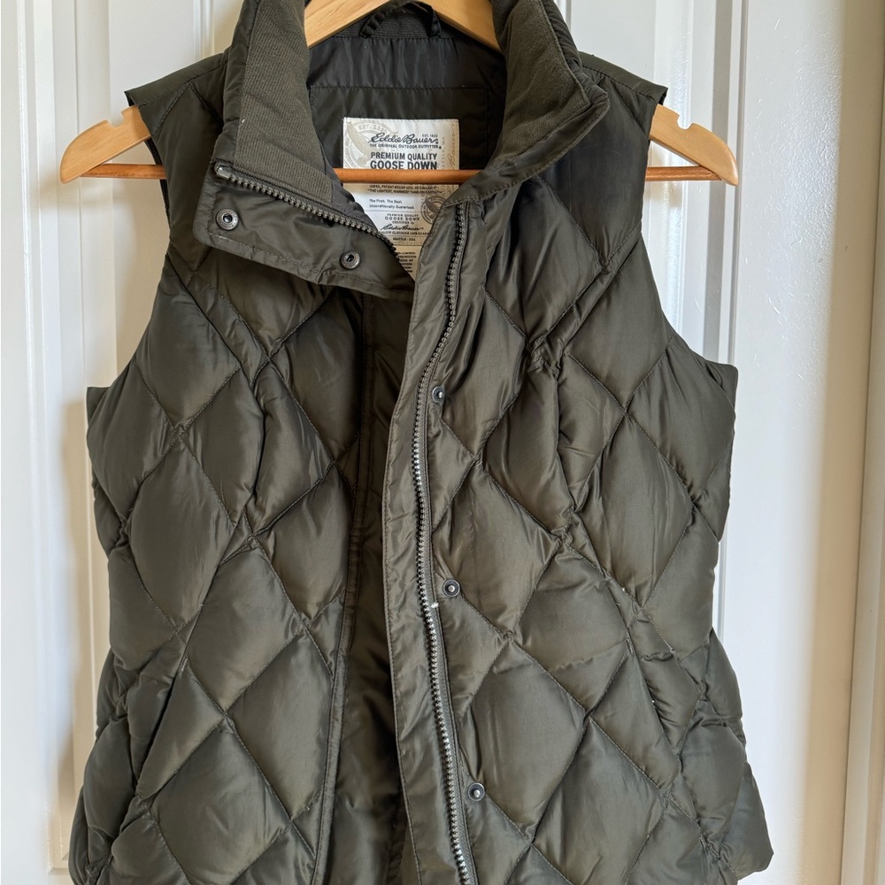 Goose Down Quilted Vest with pockets